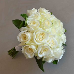 bouquet-bride-roses-white-cheap