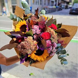 Autumn-flowers-bouquet