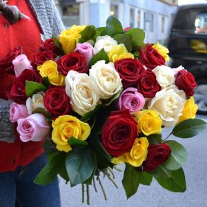 mixed-roses-arrangement-barcelona