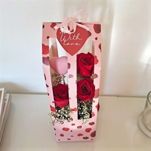 3-roses-valentine-box