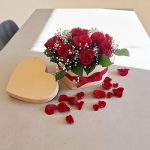 red-roses-heart-box