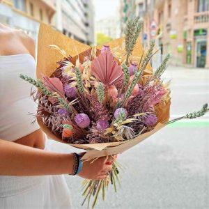 bouquet-of-dry-flowers