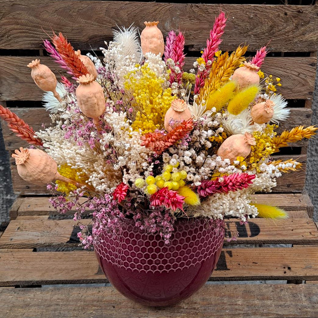Colorful-bouquet-dried-flowers-barcelona