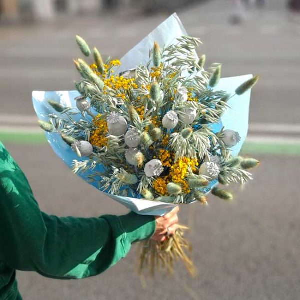 Dried-Flower-Arrangement-for-Home-Delivery